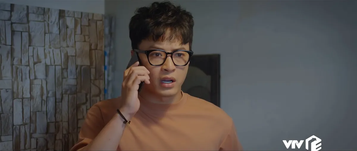 Thương ng&agrave;y nắng về 2 - Tập 28: Sam bỏ nh&agrave; đi, Kh&aacute;nh - Đức loạn l&ecirc;n đi t&igrave;m - Ảnh 1.