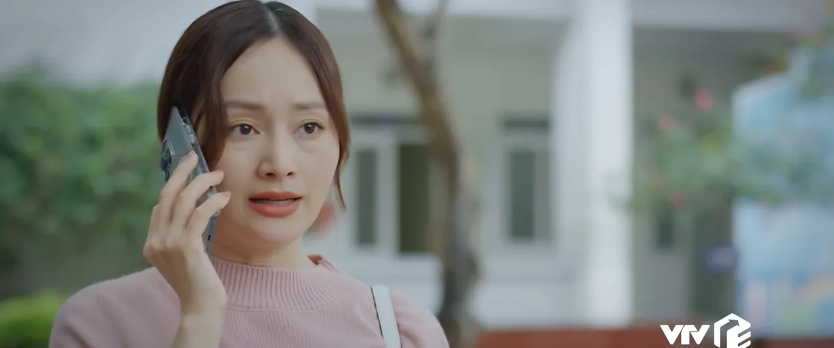 Thương ng&agrave;y nắng về 2 - Tập 28: Sam bỏ nh&agrave; đi, Kh&aacute;nh - Đức loạn l&ecirc;n đi t&igrave;m - Ảnh 3.