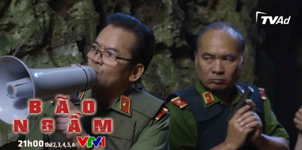 Bão ngầm - Tập 71: Hùng đau đớn chĩa súng vào Hạ Lam - Ảnh 7.