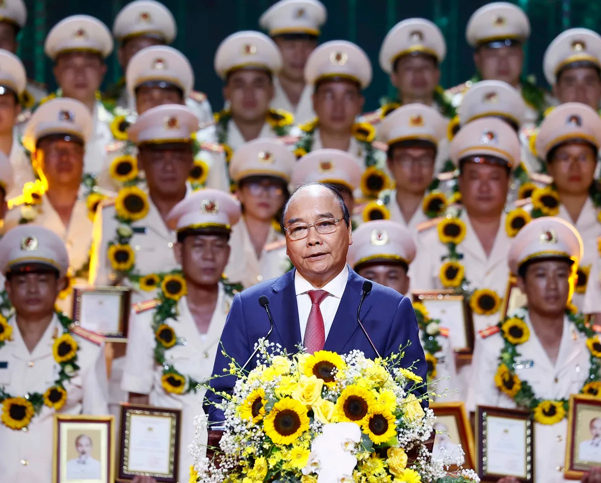 Tôn vinh 63 Trưởng Công an xã tiêu biểu “sống trong lòng dân” - Ảnh 1.