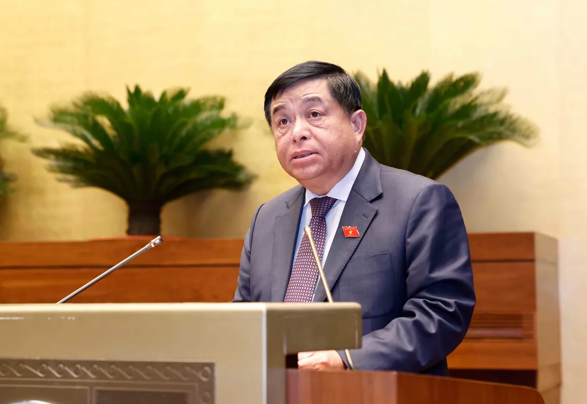 Trình Quốc hội hai “siêu dự án” vành đai Thủ đô và TP Hồ Chí Minh - Ảnh 1.