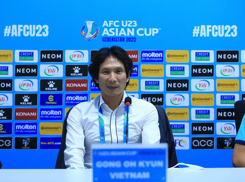 HLV Gong Oh Kyun: “U23 Việt Nam chưa ăn mừng, vì vẫn còn những trận đấu phía trước” - Ảnh 1. HLV Gong Oh Kyun: “U23 Việt Nam chưa ăn mừng, vì vẫn còn những trận đấu phía trước” - Ảnh 1.
