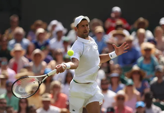 Novak Djokovic vô địch Wimbledon 2022 - Ảnh 1. Novak Djokovic vô địch Wimbledon 2022 - Ảnh 1.