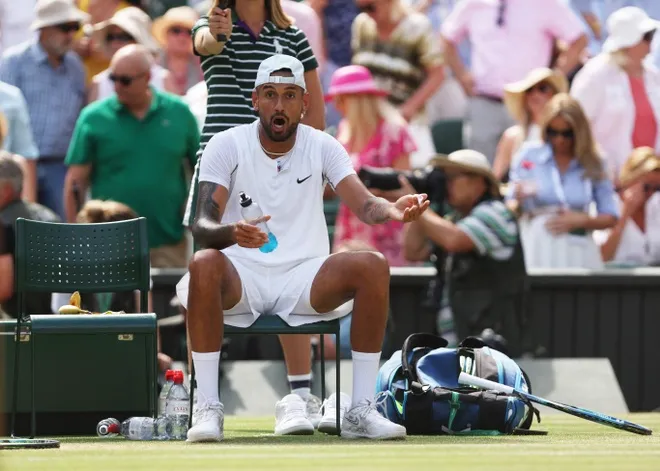 Novak Djokovic vô địch Wimbledon 2022 - Ảnh 2. Novak Djokovic vô địch Wimbledon 2022 - Ảnh 2.