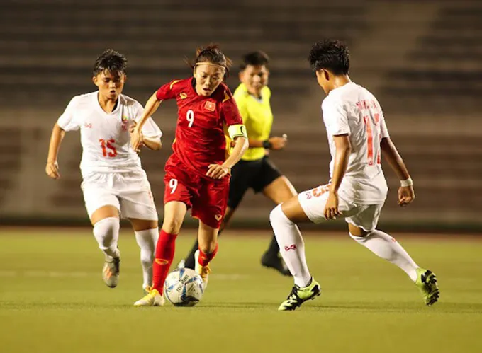 ĐT nữ Việt Nam - ĐT nữ Philippines: Lấy vé chung kết (19:00 ngày 15/7) - Ảnh 1. ĐT nữ Việt Nam - ĐT nữ Philippines: Lấy vé chung kết (19:00 ngày 15/7) - Ảnh 1.