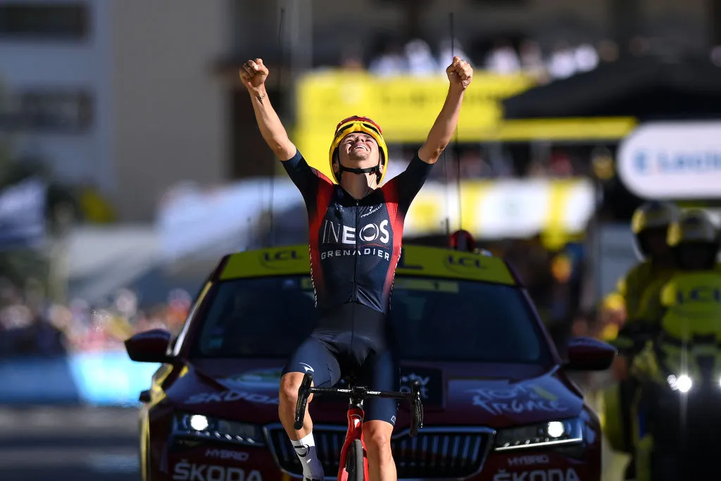 Tom Pidcock giành chiến thắng chặng 12 Tour de France 2022 - Ảnh 2. Tom Pidcock giành chiến thắng chặng 12 Tour de France 2022 - Ảnh 2.