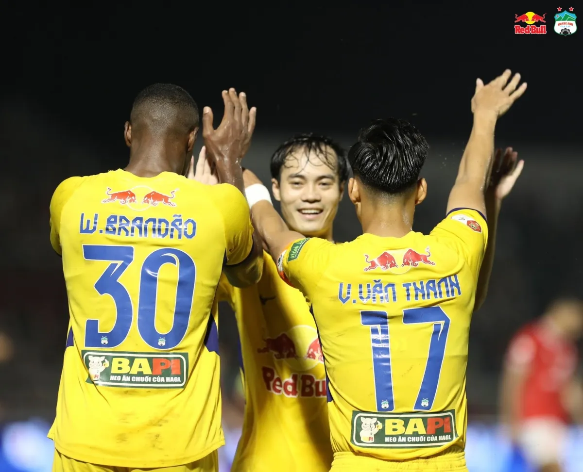 Lịch thi đấu và trực tiếp vòng 8 V.League 2022 Night Wolf: Tâm điểm Nam Định FC – Viettel FC; Hoàng Anh Gia Lai tiếp B.Bình Dương - Ảnh 3. Lịch thi đấu và trực tiếp vòng 8 V.League 2022 Night Wolf: Tâm điểm Nam Định FC – Viettel FC; Hoàng Anh Gia Lai tiếp B.Bình Dương - Ảnh 3.