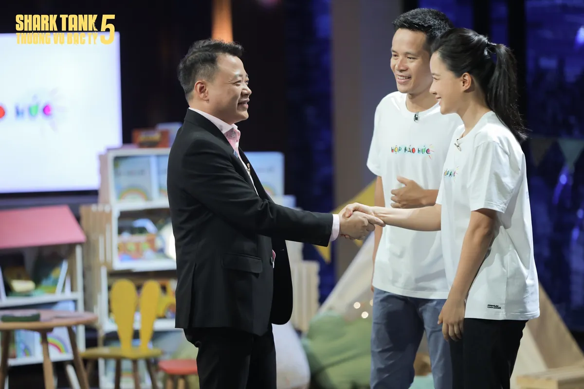 Shark Tank: MC Minh Trang - Bà mẹ 4 con gọi vốn, khiến dàn cá mập tranh cãi vì điều này - Ảnh 8.