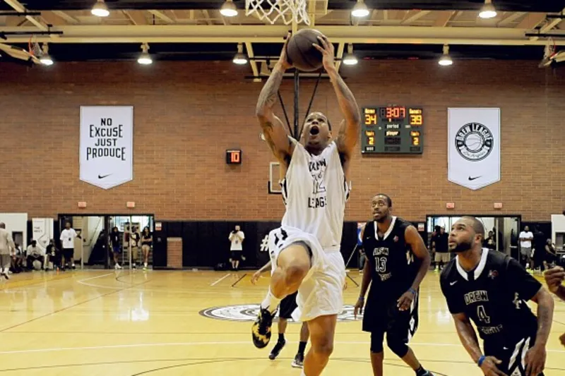 Drew League - Giải giao hữu mùa hè thu hút nhiều ngôi sao NBA - Ảnh 1. Drew League - Giải giao hữu mùa hè thu hút nhiều ngôi sao NBA - Ảnh 1.