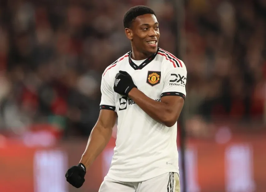 Martial lập công, Manchester United thắng dễ Crystal Palace - Ảnh 2. Martial lập công, Manchester United thắng dễ Crystal Palace - Ảnh 2.