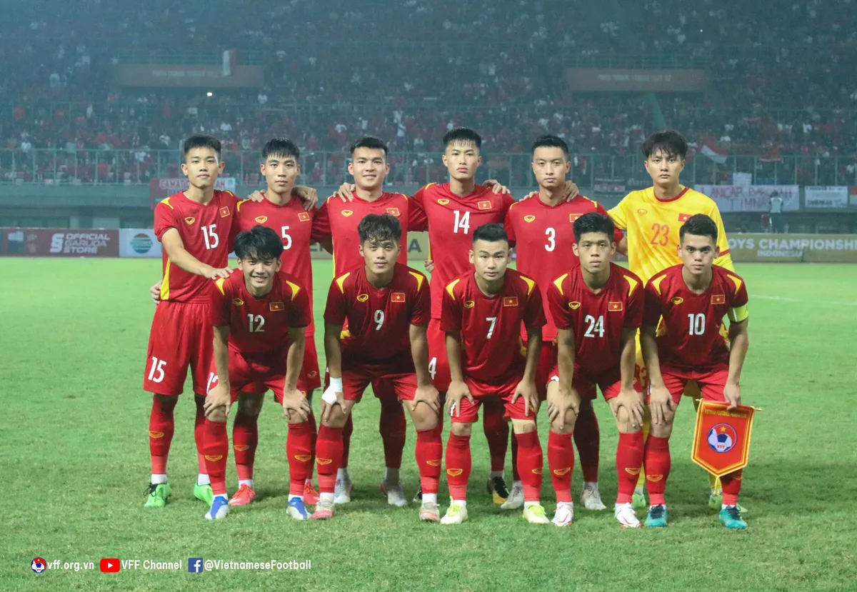 U19 Việt Nam chia điểm với U19 Indonesia trong trận ra quân tại bảng A - Ảnh 3. U19 Việt Nam chia điểm với U19 Indonesia trong trận ra quân tại bảng A - Ảnh 3.