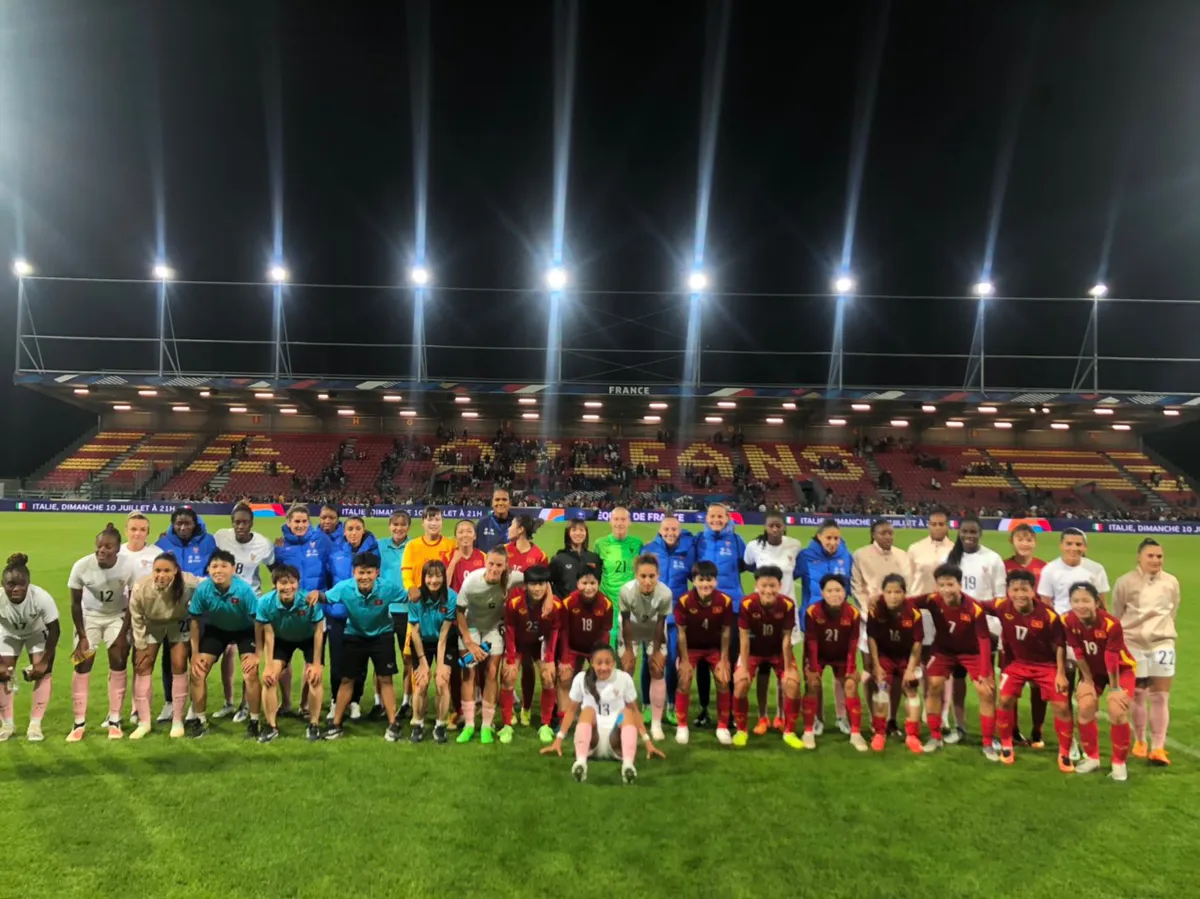 ĐT nữ Pháp 7-0 nữ Việt Nam: Học hỏi được nhiều - Ảnh 5. ĐT nữ Pháp 7-0 nữ Việt Nam: Học hỏi được nhiều - Ảnh 5.