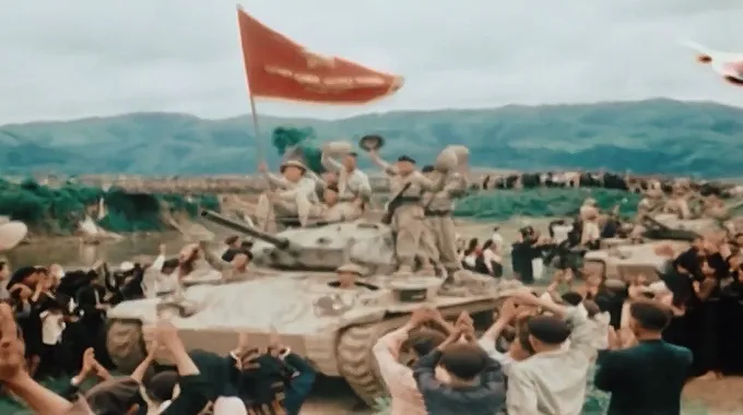 Dũng sĩ Đồi xanh - Anh hùng LLVTND Đặng Đức Song: Còn hơi thở, còn chiến đấu - Ảnh 7. Dũng sĩ Đồi xanh - Anh hùng LLVTND Đặng Đức Song: Còn hơi thở, còn chiến đấu - Ảnh 7.