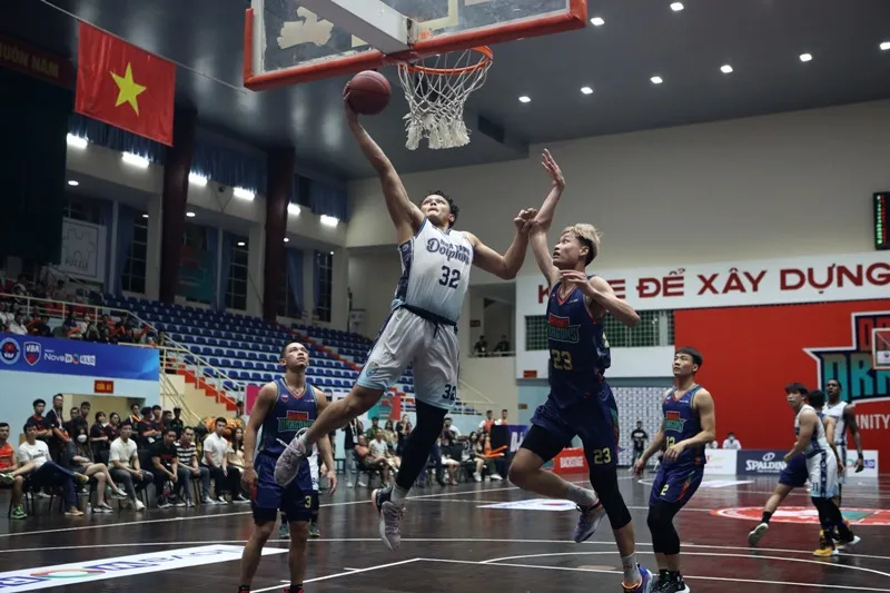 VBA 2022 - Game 23: Danang Dragons lần đầu tận hưởng chiến thắng trên sân nhà - Ảnh 1.