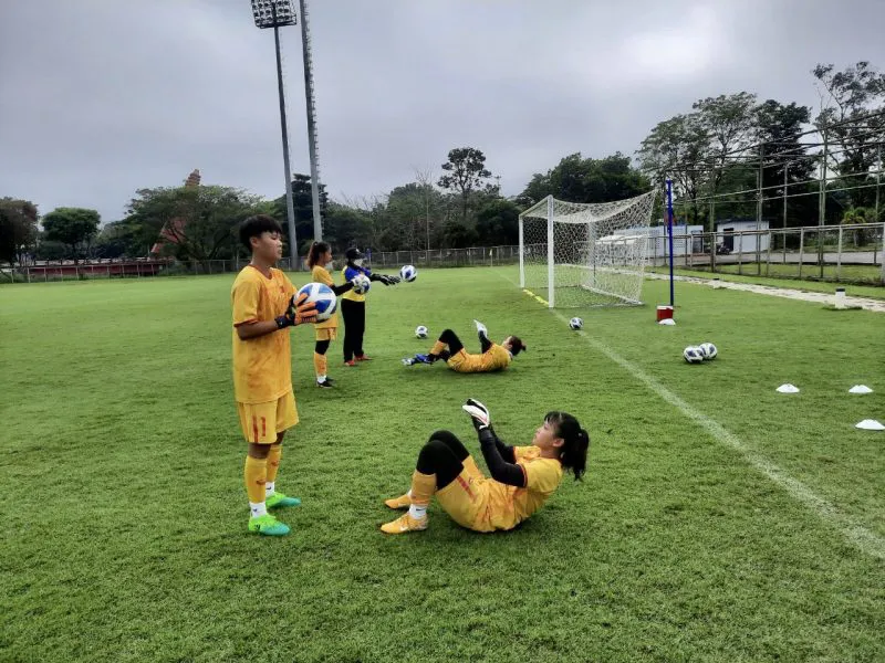 Lê Thị Bảo Trâm: Toàn đội đã sẵn sàng cho trận ra quân tại giải nữ vô địch U18 Đông Nam Á - Ảnh 3. Lê Thị Bảo Trâm: Toàn đội đã sẵn sàng cho trận ra quân tại giải nữ vô địch U18 Đông Nam Á - Ảnh 3.