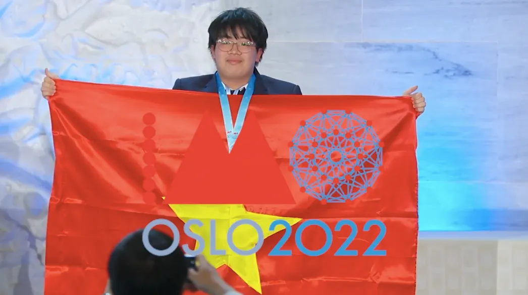 Gặp gỡ nam sinh Ng&ocirc; Qu&yacute; Đăng -  Huy chương V&agrave;ng Olympic To&aacute;n học quốc tế năm 2022 - Ảnh 2.