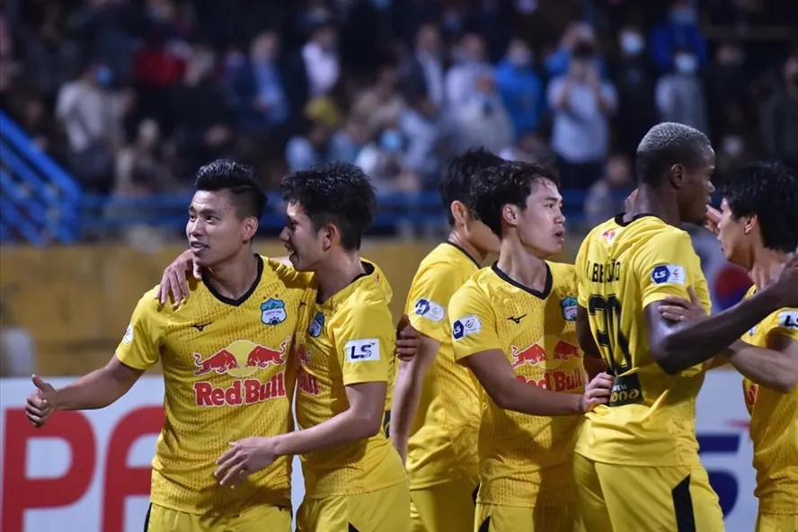 Hoàng Anh Gia Lai vs Đông Á Thanh Hóa: 17h00 trực tiếp trên VTV5, VTV5 Tây Nguyên và VTV6 - Ảnh 2. Hoàng Anh Gia Lai vs Đông Á Thanh Hóa: 17h00 trực tiếp trên VTV5, VTV5 Tây Nguyên và VTV6 - Ảnh 2.