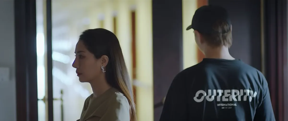 Thương ng&agrave;y nắng về 2 - Tập 50: Chủ tịch Ho&agrave;ng Long bất ngờ tỉnh lại - Ảnh 3.