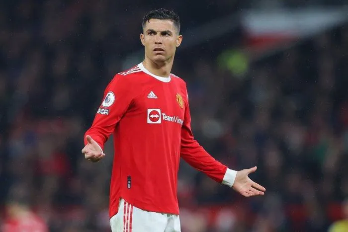 Ronaldo trở lại Manchester United, chuẩn bị chốt tương lai - Ảnh 1. Ronaldo trở lại Manchester United, chuẩn bị chốt tương lai - Ảnh 1.
