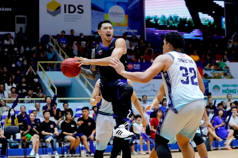 VBA 2022 - Game 26: Hanoi Buffaloes giành chiến thắng quan trọng - Ảnh 1. VBA 2022 - Game 26: Hanoi Buffaloes giành chiến thắng quan trọng - Ảnh 1.