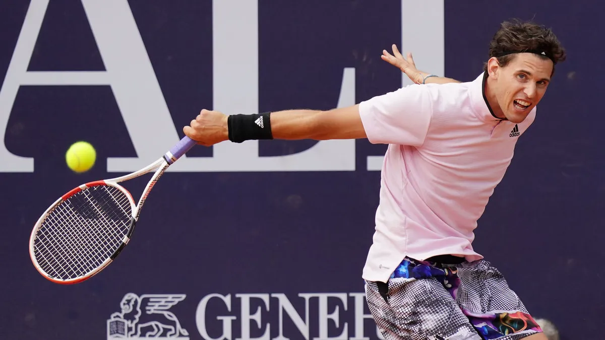 Dominic Thiem vào tứ kết giải quần vợt Áo mở rộng - Ảnh 1. Dominic Thiem vào tứ kết giải quần vợt Áo mở rộng - Ảnh 1.