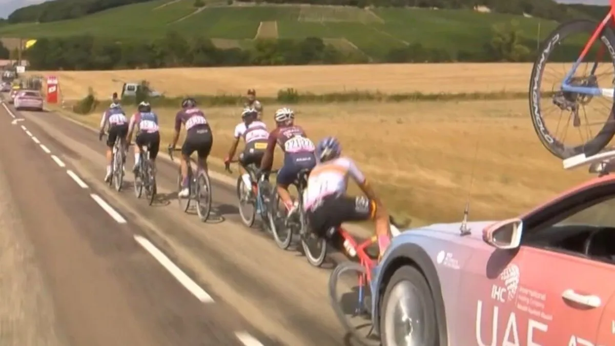 Marlen Reusser về nhất chặng 4 Tour de France nữ - Ảnh 1. Marlen Reusser về nhất chặng 4 Tour de France nữ - Ảnh 1.
