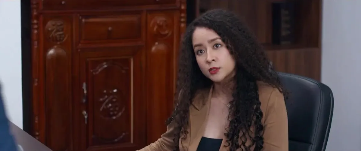 Chồng cũ, vợ cũ, người y&ecirc;u cũ - Tập 28: Tr&acirc;m sợ bị vợ chồng Giang - Việt kiện - Ảnh 3.