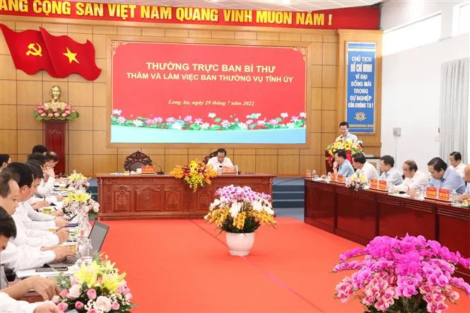 Lấy hiệu quả công việc làm thước đo đánh giá cán bộ - Ảnh 1.