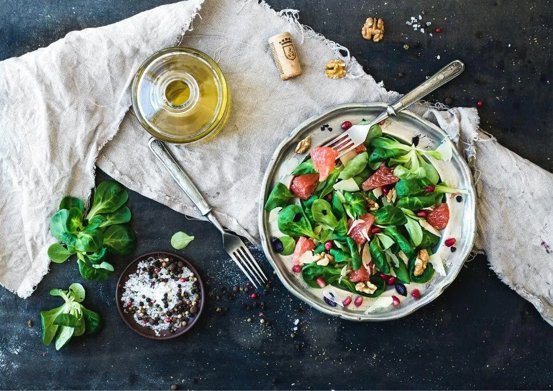 Lợi &iacute;ch khi sử dụng dầu hạt &eacute;p lạnh - Ảnh 1.