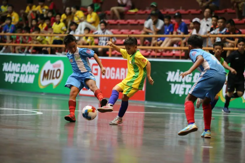 SLNA và Tây Ninh vào chung kết giải bóng đá Nhi đồng (U11) toàn quốc - Ảnh 2. SLNA và Tây Ninh vào chung kết giải bóng đá Nhi đồng (U11) toàn quốc - Ảnh 2.