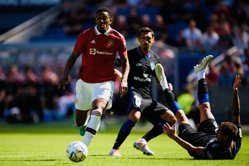 Hàng công bế tắc, Manchester United nhận thất bại trước Atletico Madrid - Ảnh 1.