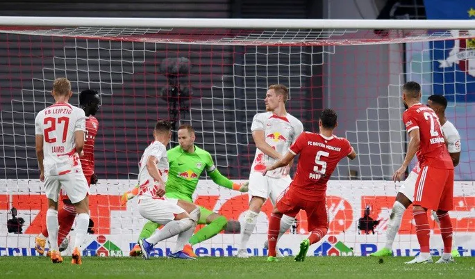 Bayern Munich năm thứ 10 giành siêu cúp Đức - Ảnh 4. Bayern Munich năm thứ 10 giành siêu cúp Đức - Ảnh 4.