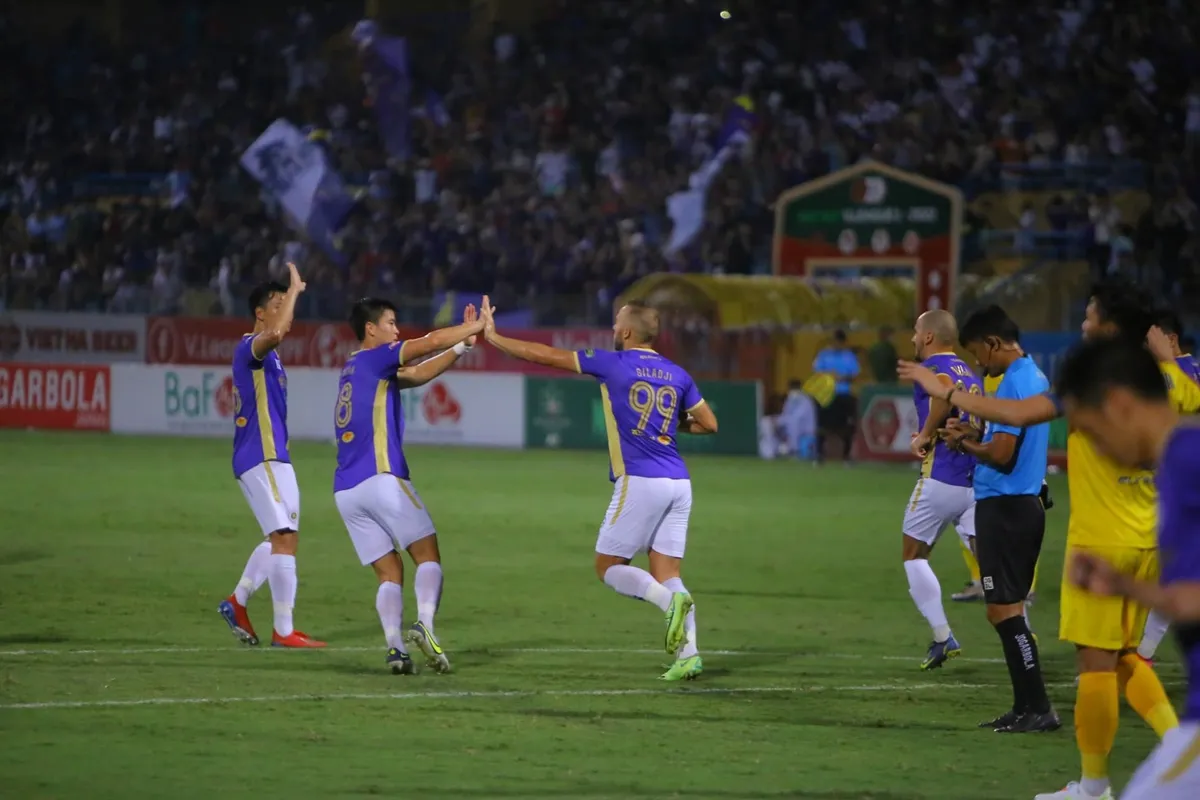 Cập nhật Kết quả, BXH V.League hôm nay (31/7): CLB Hà Nội xây chắc ngôi đầu - Ảnh 2. Cập nhật Kết quả, BXH V.League hôm nay (31/7): CLB Hà Nội xây chắc ngôi đầu - Ảnh 2.