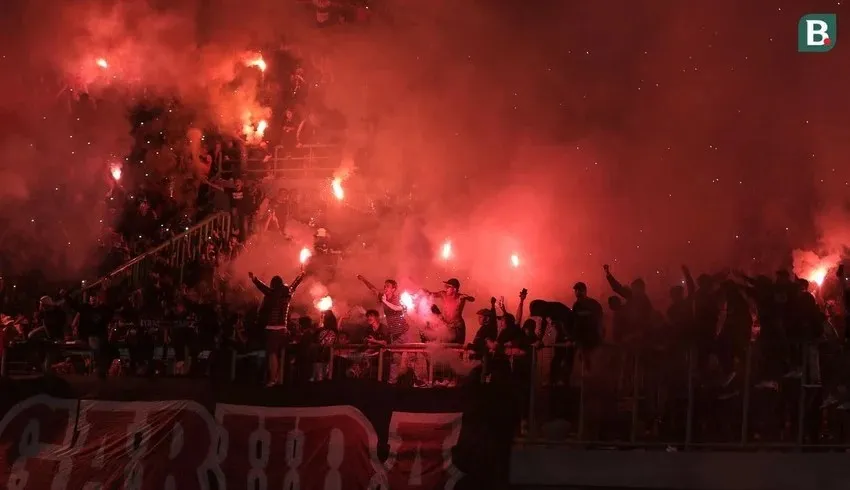 CĐV Indonesia đứng trước án phạt sau trận hòa U19 Việt Nam - Ảnh 1. CĐV Indonesia đứng trước án phạt sau trận hòa U19 Việt Nam - Ảnh 1.