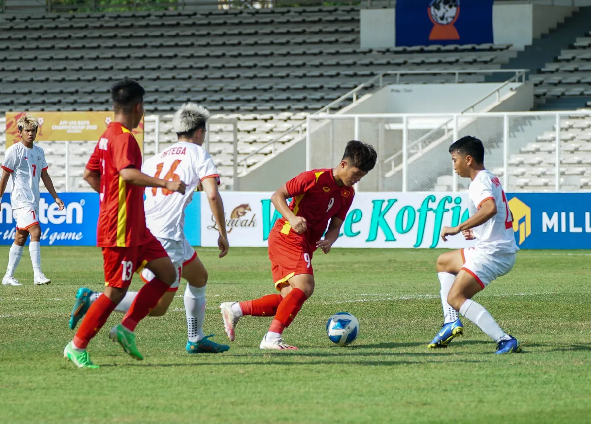 ĐT U19 Việt Nam 4-1 ĐT U19 Philippines: Chiến thắng thuyết phục - Ảnh 1. ĐT U19 Việt Nam 4-1 ĐT U19 Philippines: Chiến thắng thuyết phục - Ảnh 1.