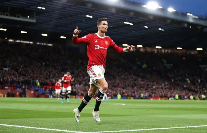 Cristiano Ronaldo kh&ocirc;ng quay trở lại tập trung c&ugrave;ng Manchester United - Ảnh 3.