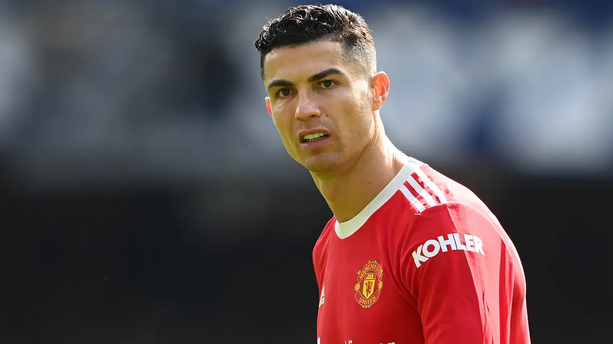Cristiano Ronaldo đ&atilde; được đề nghị chuyển tới PSG nhưng anh ấy đ&atilde; bị từ chối - Ảnh 2.