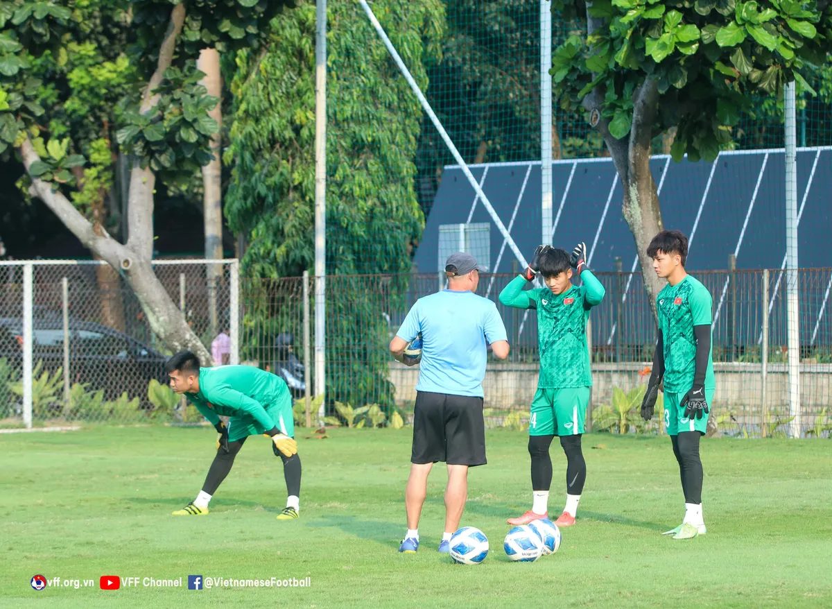 ĐT U19 Việt Nam thoải mái trước trận gặp Brunei - Ảnh 4. ĐT U19 Việt Nam thoải mái trước trận gặp Brunei - Ảnh 4.