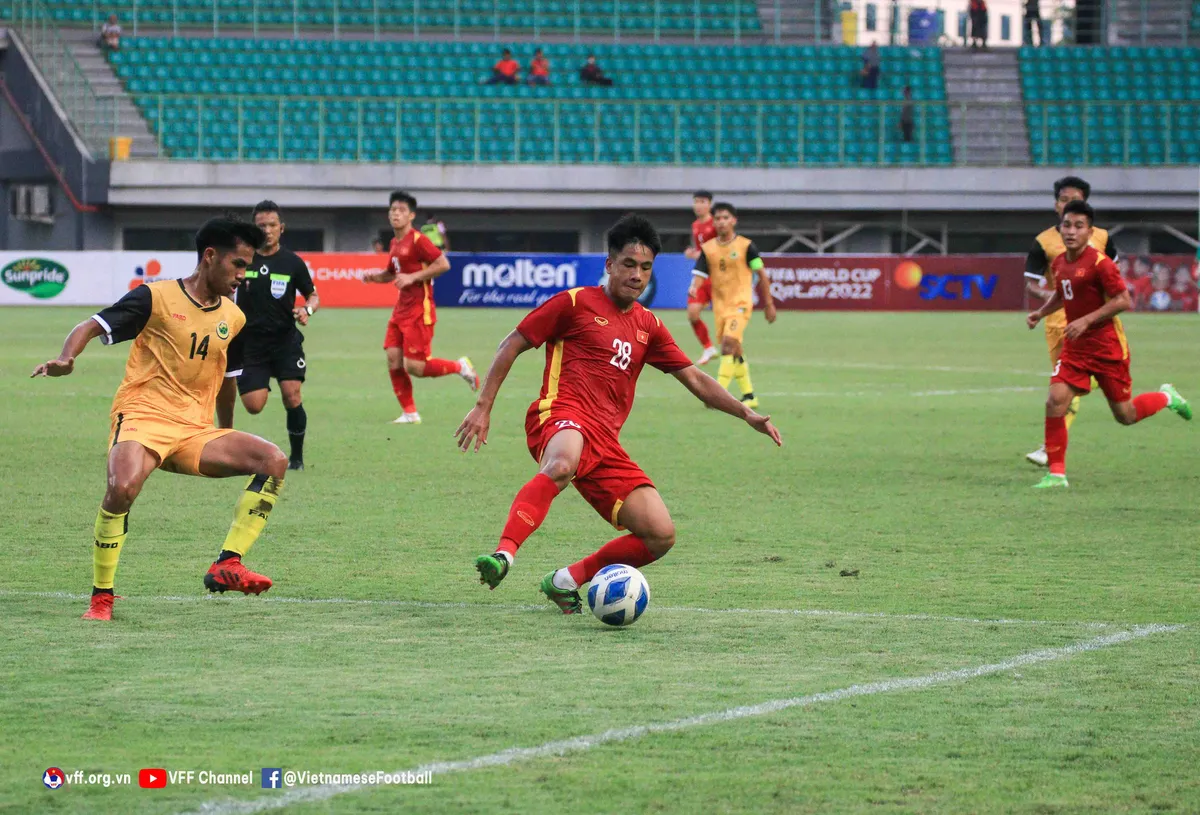 Thi đấu thiếu người, U19 Việt Nam vẫn đại thắng tại giải vô địch U19 Đông Nam Á - Ảnh 2.