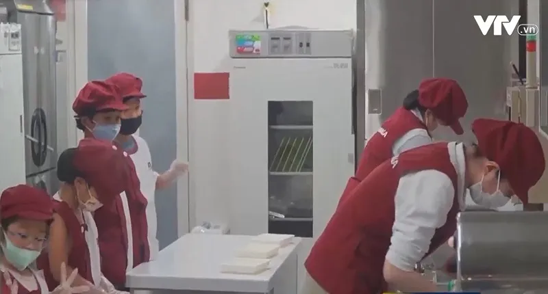 Học sinh Nhật Bản có nhiều lựa chọn để phát triển nghề nghiệp - Ảnh 1.