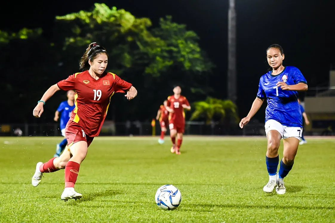 Giải nữ Vô địch AFF 2022: Đội tuyển nữ Việt Nam khởi đầu với chiến thắng 3-0 - Ảnh 3. Giải nữ Vô địch AFF 2022: Đội tuyển nữ Việt Nam khởi đầu với chiến thắng 3-0 - Ảnh 3.