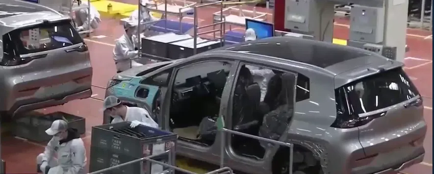 Nhu cầu h&agrave;ng ho&aacute; của người ti&ecirc;u d&ugrave;ng to&agrave;n cầu suy yếu - Ảnh 3.