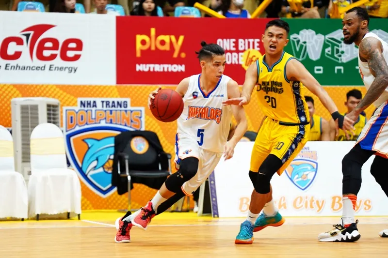 VBA 2022 - Game 37: Hanoi Buffaloes giành suất cuối dự VBA Playoffs - Ảnh 2. VBA 2022 - Game 37: Hanoi Buffaloes giành suất cuối dự VBA Playoffs - Ảnh 2.