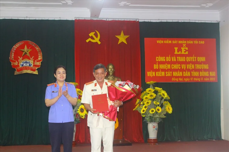 Bổ nhiệm &ocirc;ng Nguyễn Mạnh Thắng l&agrave;m Viện trưởng Viện Kiểm s&aacute;t Nh&acirc;n d&acirc;n tỉnh Đồng Nai - Ảnh 1.