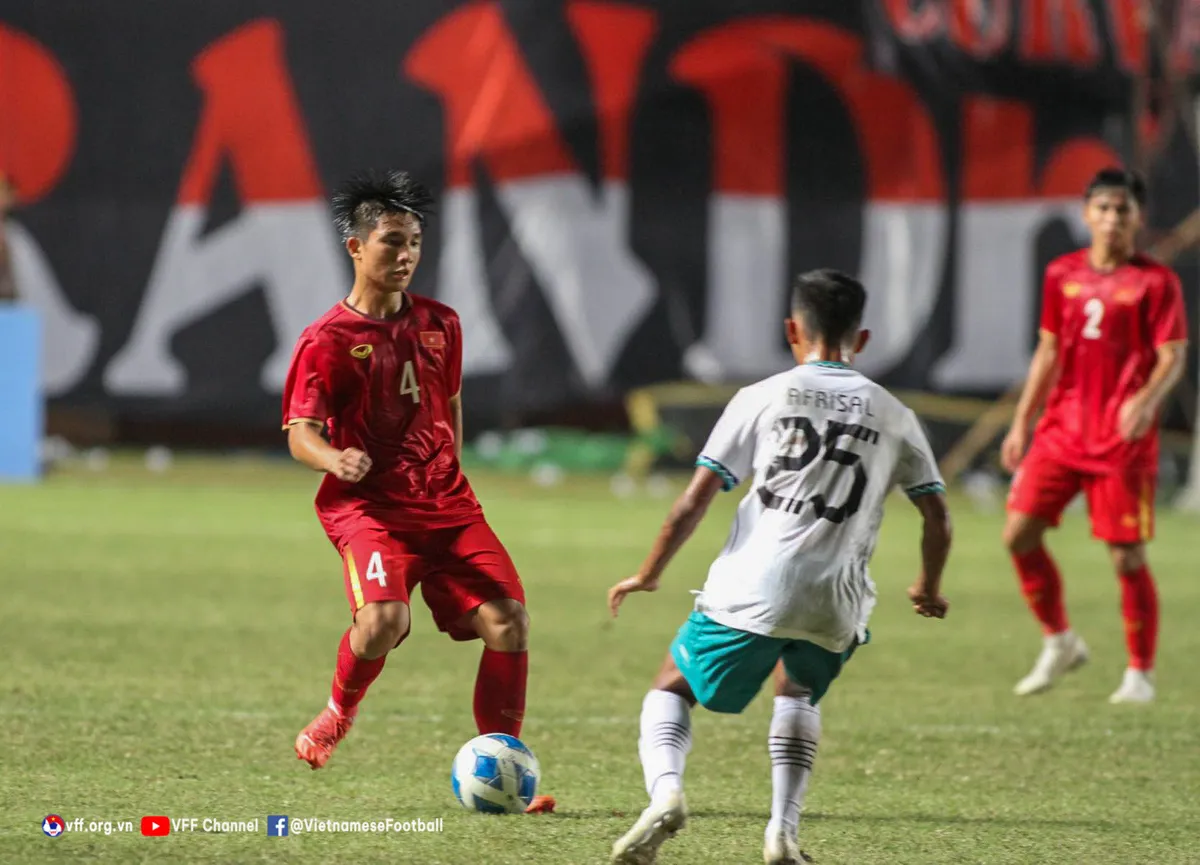 Thua 0-1 trong trận chung kết, U16 Việt Nam giành HCB tại giải U16 Đông Nam Á 2022 - Ảnh 13. Thua 0-1 trong trận chung kết, U16 Việt Nam giành HCB tại giải U16 Đông Nam Á 2022 - Ảnh 13.