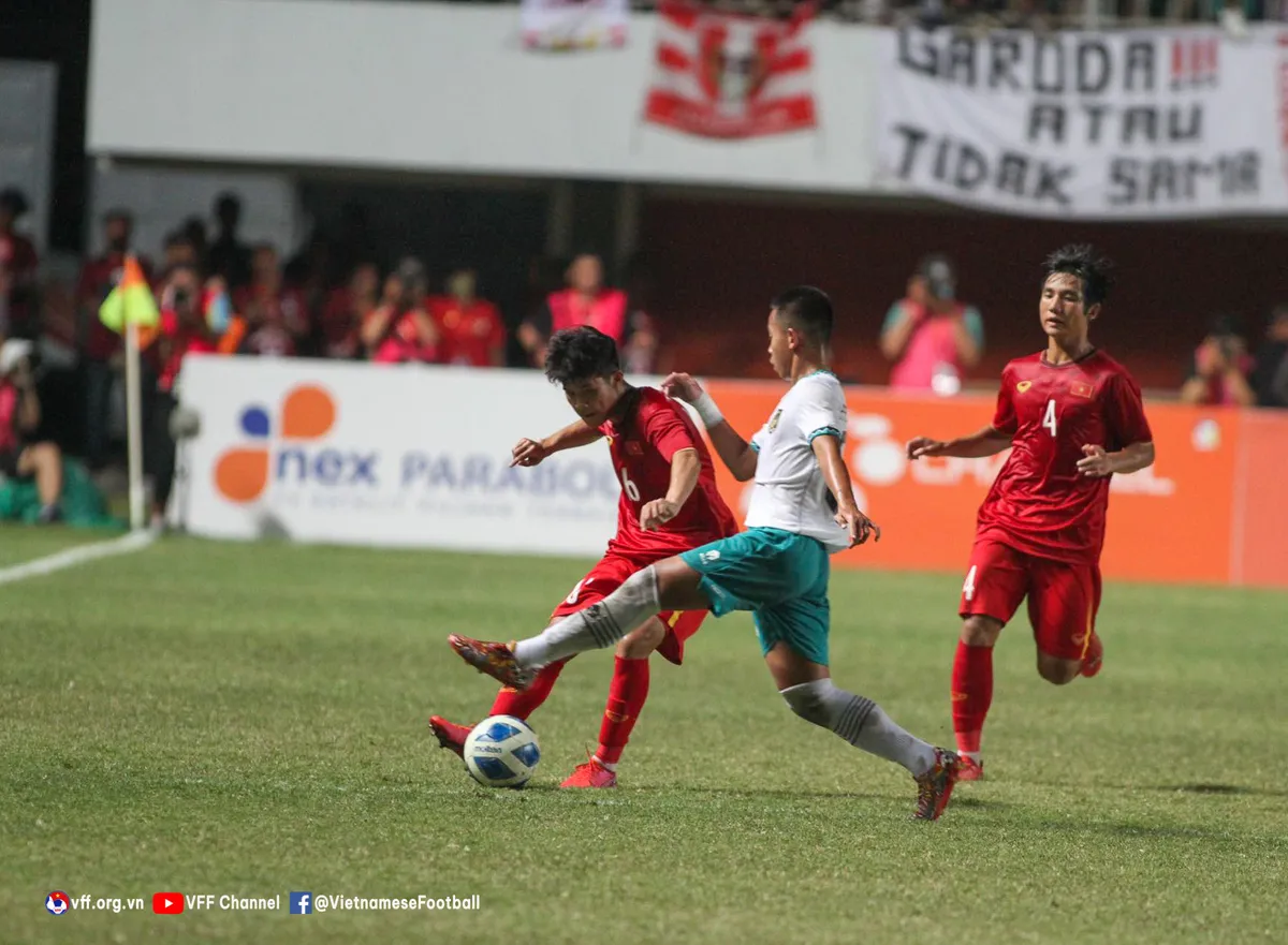 Thua 0-1 trong trận chung kết, U16 Việt Nam giành HCB tại giải U16 Đông Nam Á 2022 - Ảnh 10. Thua 0-1 trong trận chung kết, U16 Việt Nam giành HCB tại giải U16 Đông Nam Á 2022 - Ảnh 10.