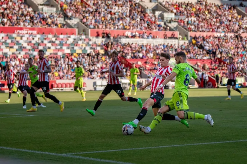 Thi đấu bạc nhược, Manchester United thua thảm trước Brentford - Ảnh 3. Thi đấu bạc nhược, Manchester United thua thảm trước Brentford - Ảnh 3.