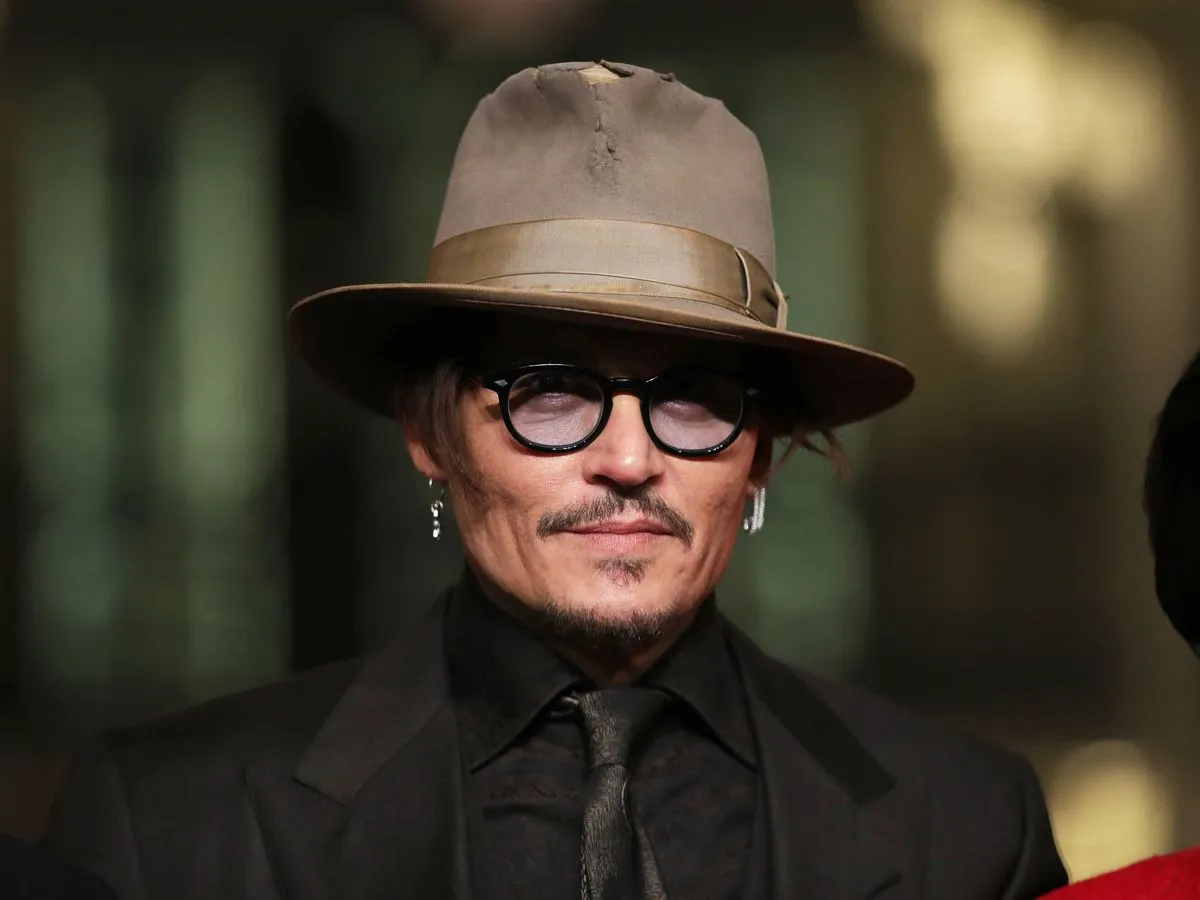 Johnny Depp tiếp tục sự nghiệp điện ảnh với vai trò đạo diễn - Ảnh 1.