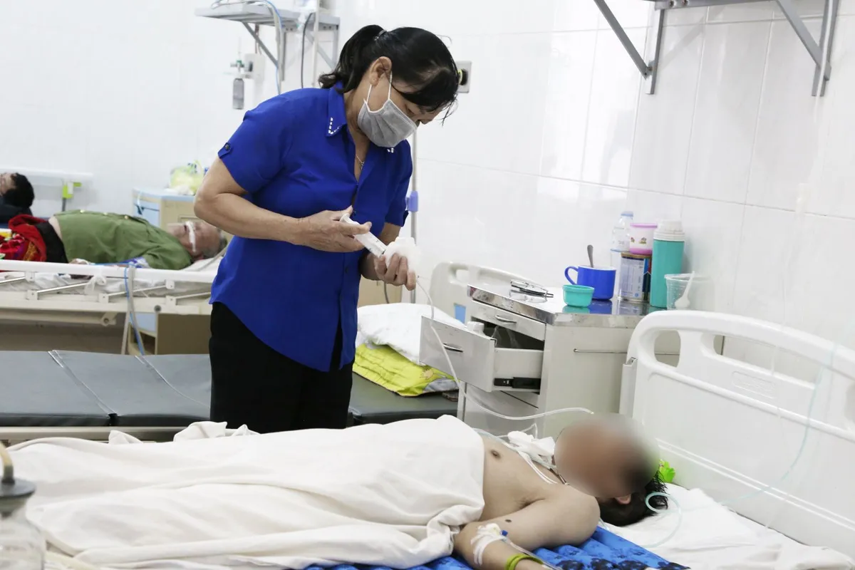 Phòng ngừa nhiễm trùng uốn ván khi bị thương - Ảnh 2.