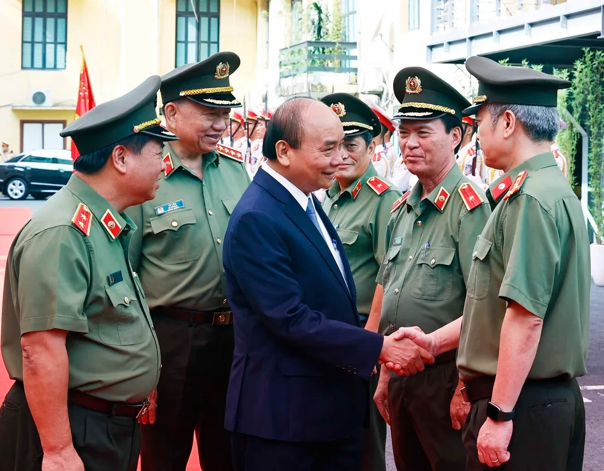 Chủ động phát hiện, xử lý kịp thời những dấu hiệu vi phạm pháp luật về an ninh kinh tế - Ảnh 2.